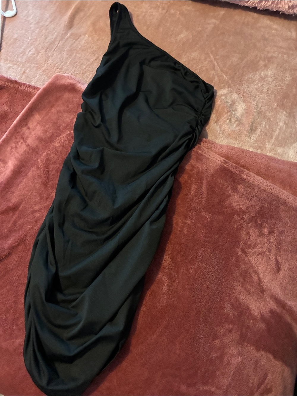 Forever 21 Black Asymmetrical One-Shoulder Ruched Skirt
